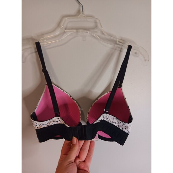 Pink By Victoria's Secret Wear Everywhere Push Up Bra Graphic Print Sz 32 D - Picture 2 of 5